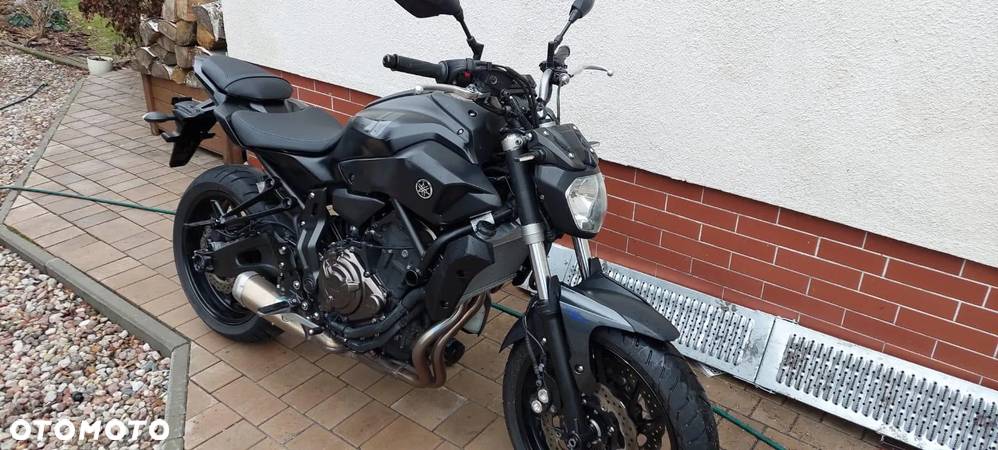 Yamaha MT - 1