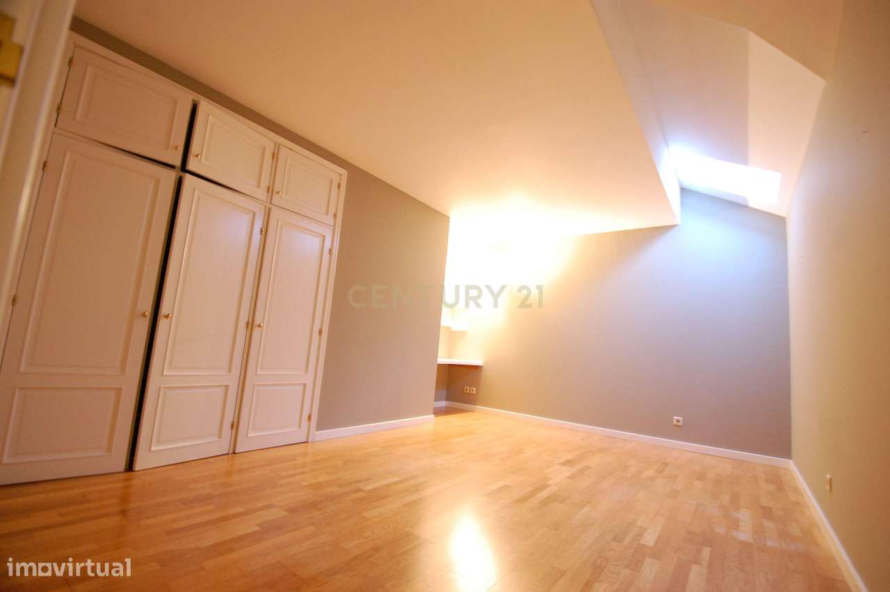 Apartamento T5 Duplex Lugares de Byron-16