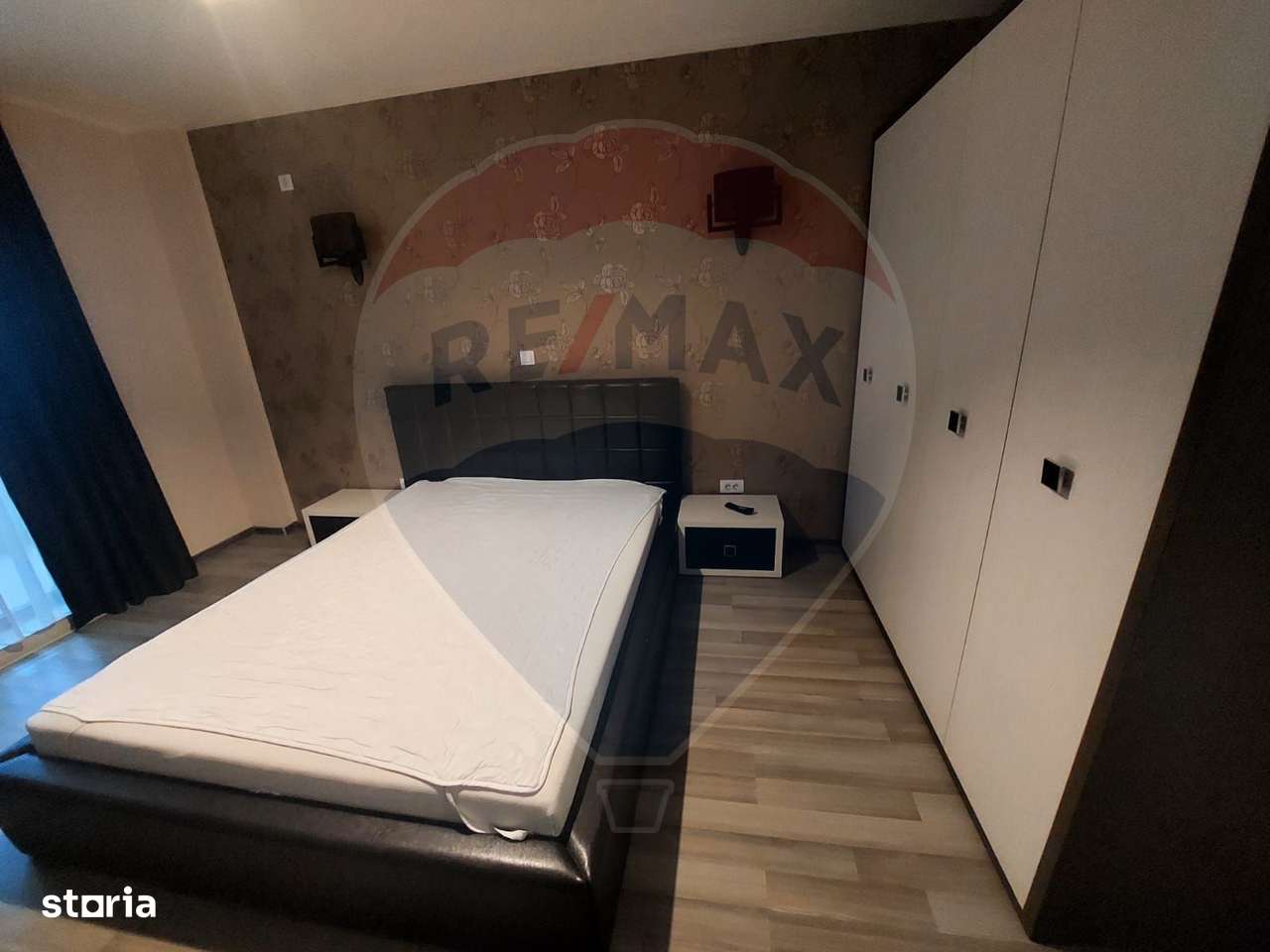 Apartament cu 2 camere de închiriat în Mamaia central Constanta - Imagine principală: 3/5