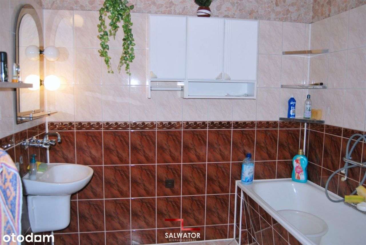 Dom 2 Łazienki 2 Kuchnie 6 Pokoi Garaż-14