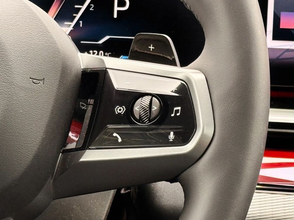 BMW Seria-5 520I 2025 — zdjęcie 6