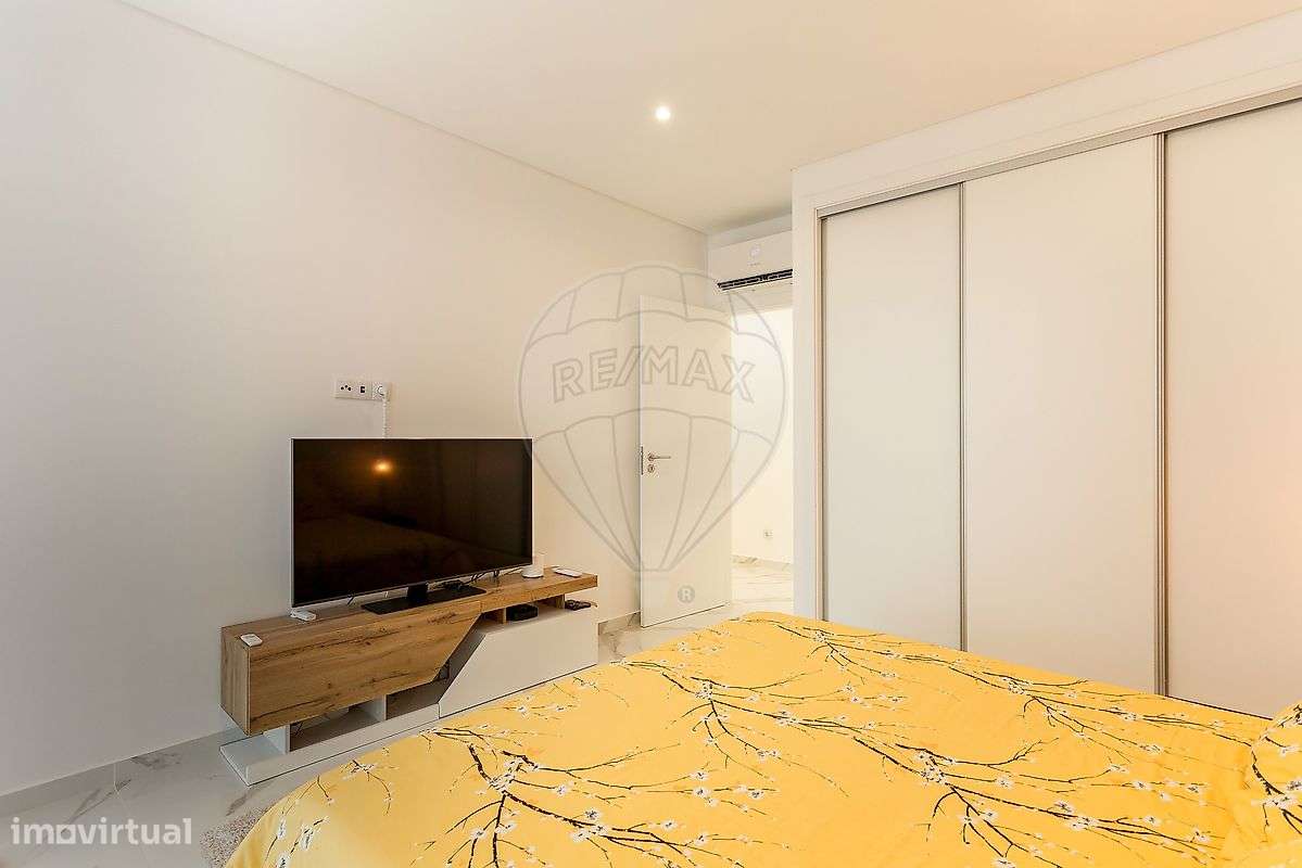 Moradia T4 para venda-16