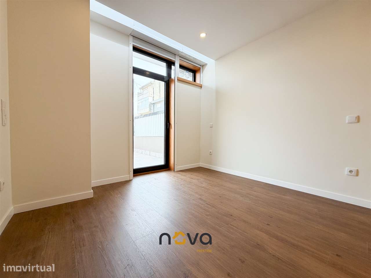 Apartamento T2 com terraço em Vila do Conde-15
