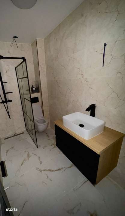 Apartament 3 camere, bloc nou, etaj intermediar, Radauti - Imagine principală: 5/9