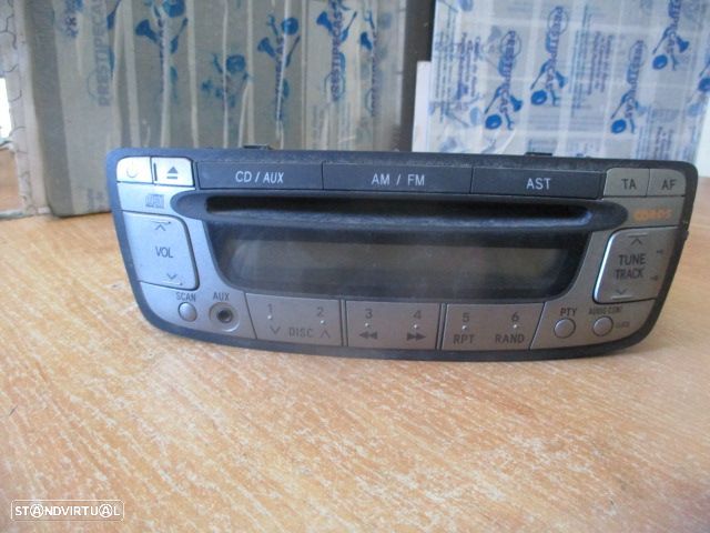 Radios 861200H010 PEUGEOT 107 2007 CITROEN C1  1 FASE 1 AIRDREAM SX 2006 1.0I 68CV 5P PRETO CITROEN C1 1 FASE 2 2011 1.0I 70CV 5P CINZA - 1