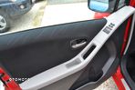 Toyota Yaris 1.3 VVT-i Sol - 27