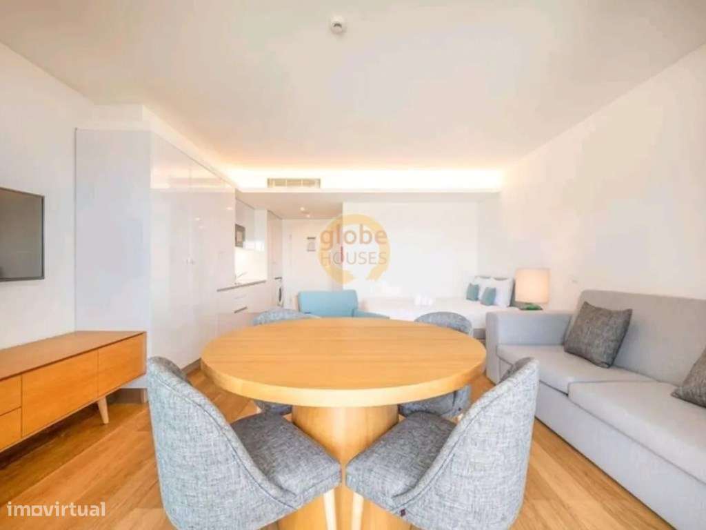 Apartamento T0 em Sesimbra com vista de mar varanda condomínio com ... - Grande imagem: 4/27