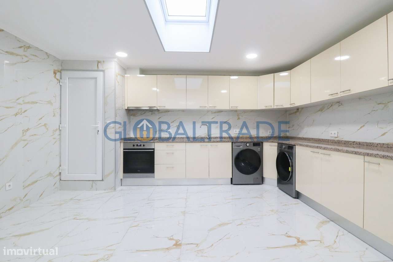 Moradia T3 1 Renovada Em Sao Roque Da Lameira