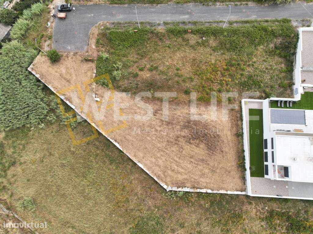 Lote de terreno com 429m2 - Com alvará de loteamento para moradias ... - Grande imagem: 4/12