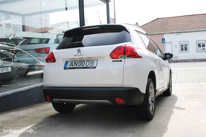 Peugeot 2008 1.2 VTi Allure - 9