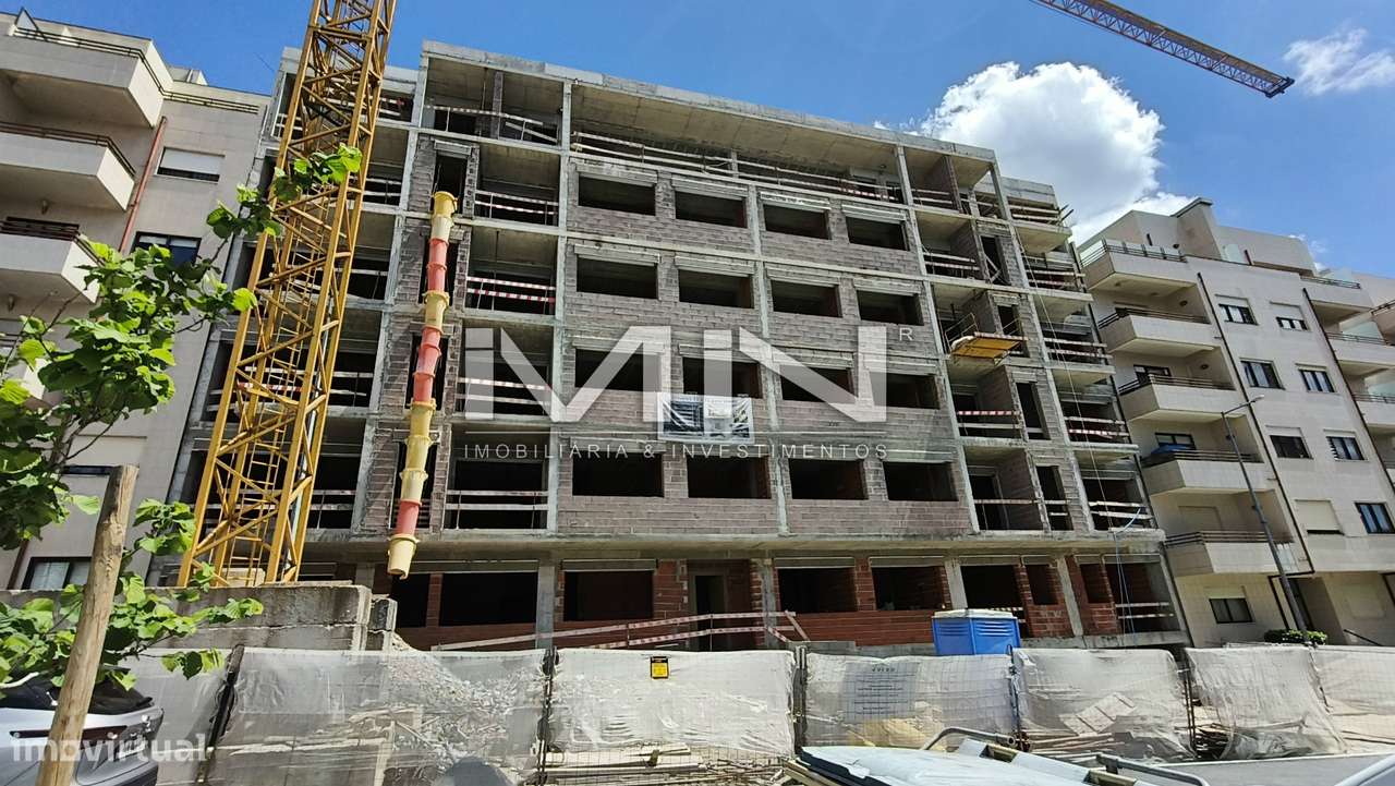 Apartamento T3 - bem localizado ótimos acabamentos - Grande imagem: 2/4