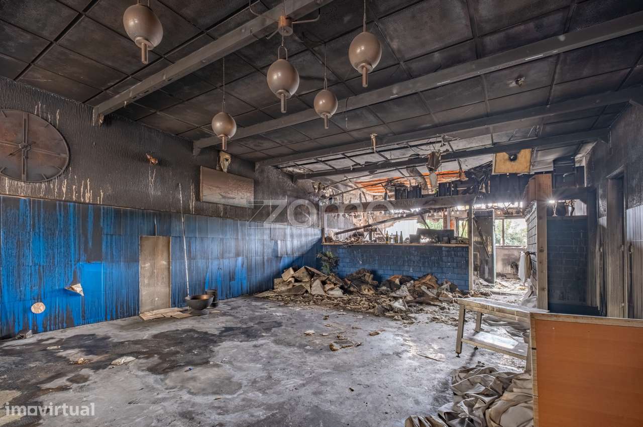 Espaço comercial amplo junto ao Gaia Park, em Vila Nova de Gaia, Po...-15