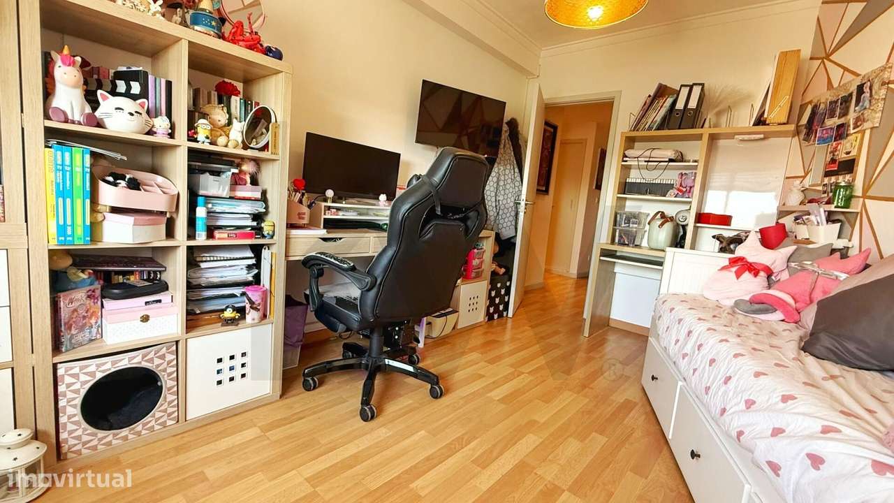 Excelente Apartamento T3 na quinta da marialva– Espaço, Conforto e Lum-10