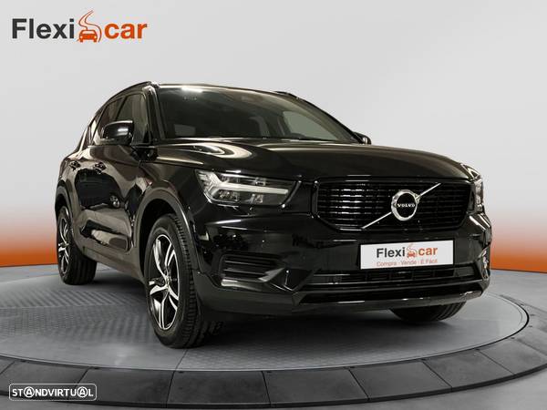 Volvo XC 40 1.5 T3 R-Design - 1