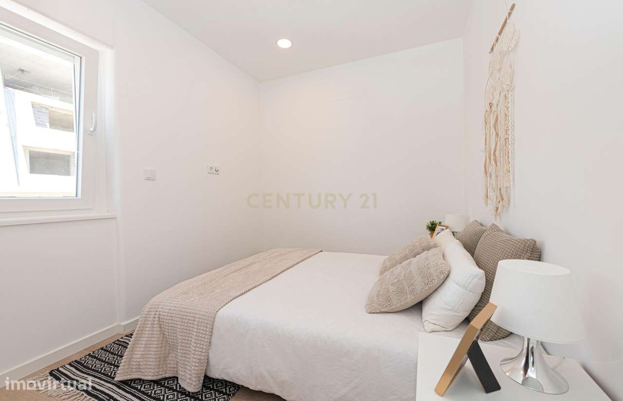 Vista de Mar - Apartamento T1 Completamente Renovado. Venda com possib - Grande imagem: 4/36