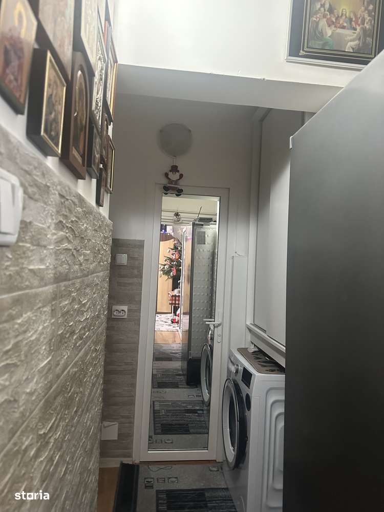 Campina - zona centrală - ap. 3 cam - mobilat/et.1 - 85000 Euro-9