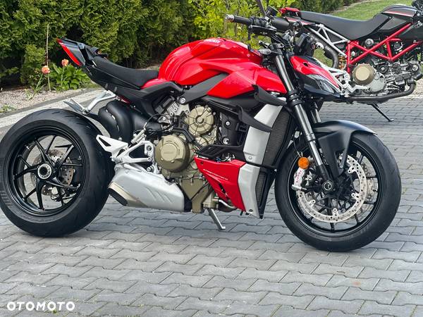 Ducati Streetfighter V4 - 4