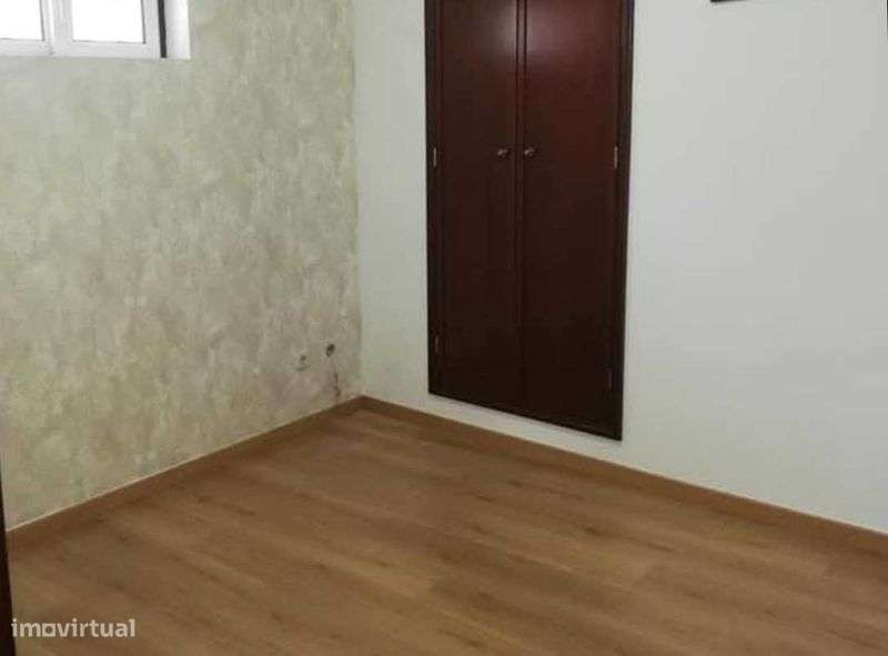 Moradia para venda - Grande imagem: 5/11