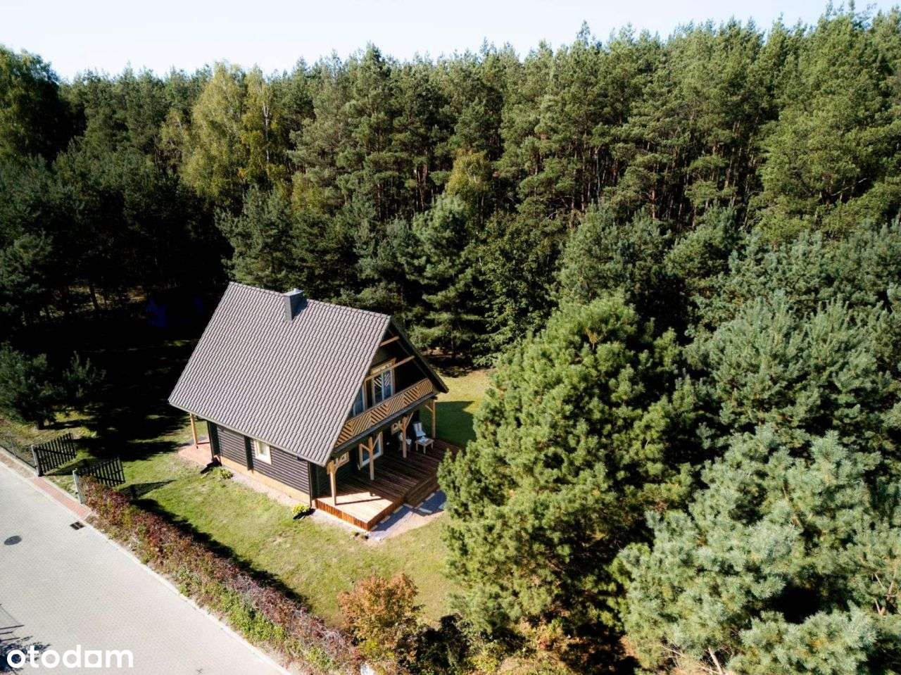 Sprzedam kameralny dom wśród jezior w miejscowości-5