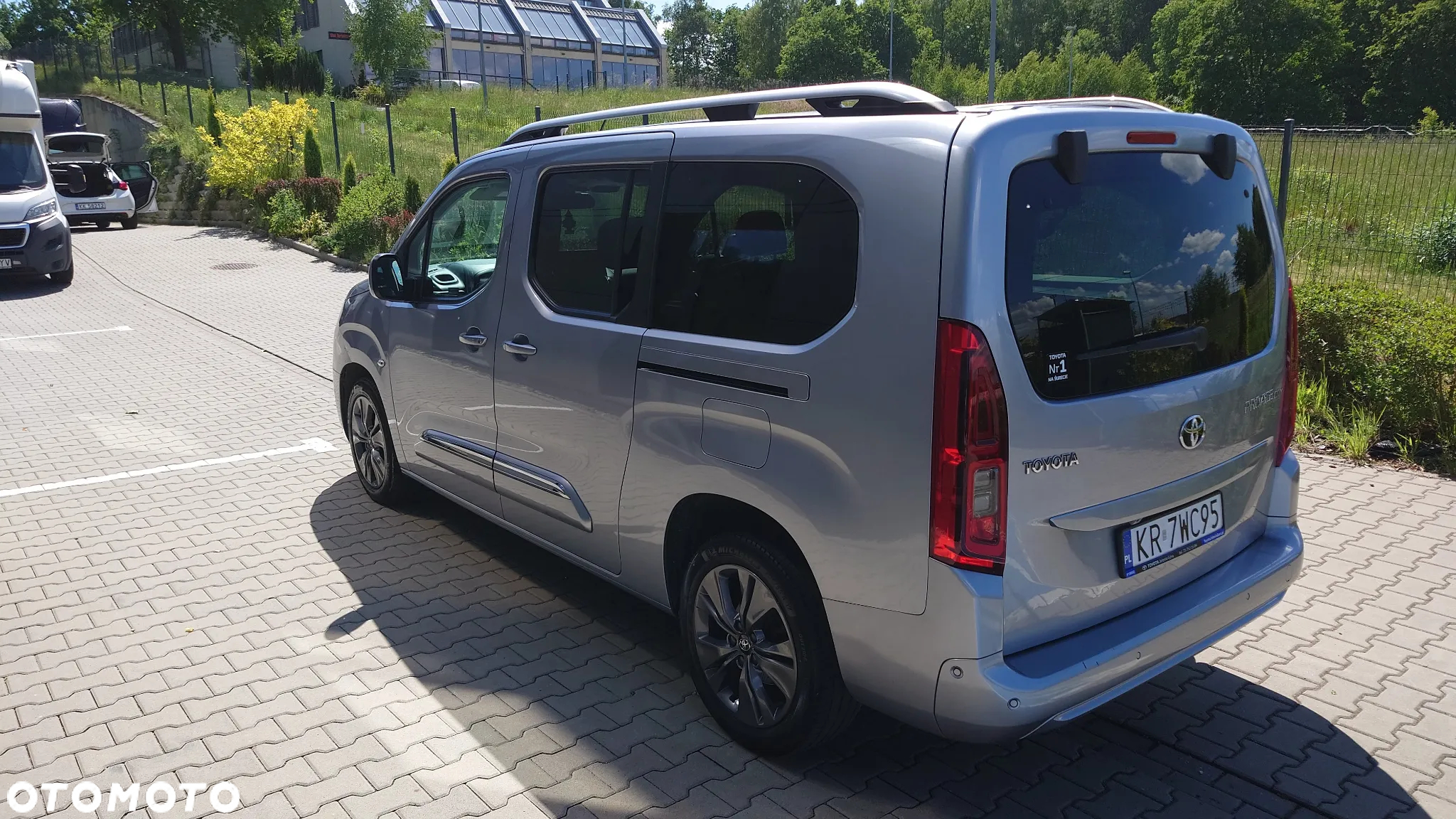 Toyota Proace City Verso Long 1.5 D-4D Family - 6