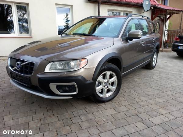 Volvo XC 70 D3 Momentum - 1