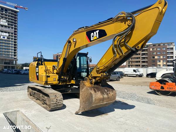 Cat 320F L - 3