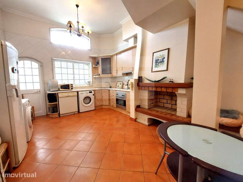Moradia em banda à venda, t4 , Quinta Grande.-52
