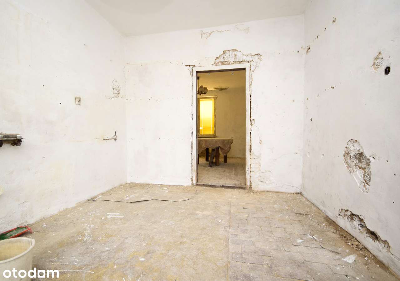 Zamieszkaj w centrum Jaworzna! Idealna okazja na własny dom!-9