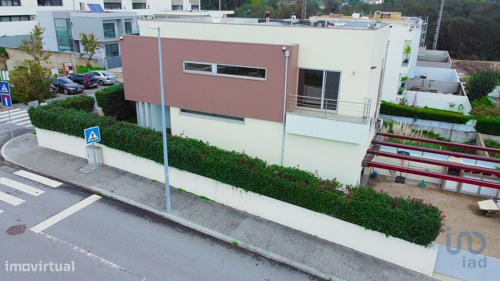 Casa / Villa T3 em Porto de 306,00 m2