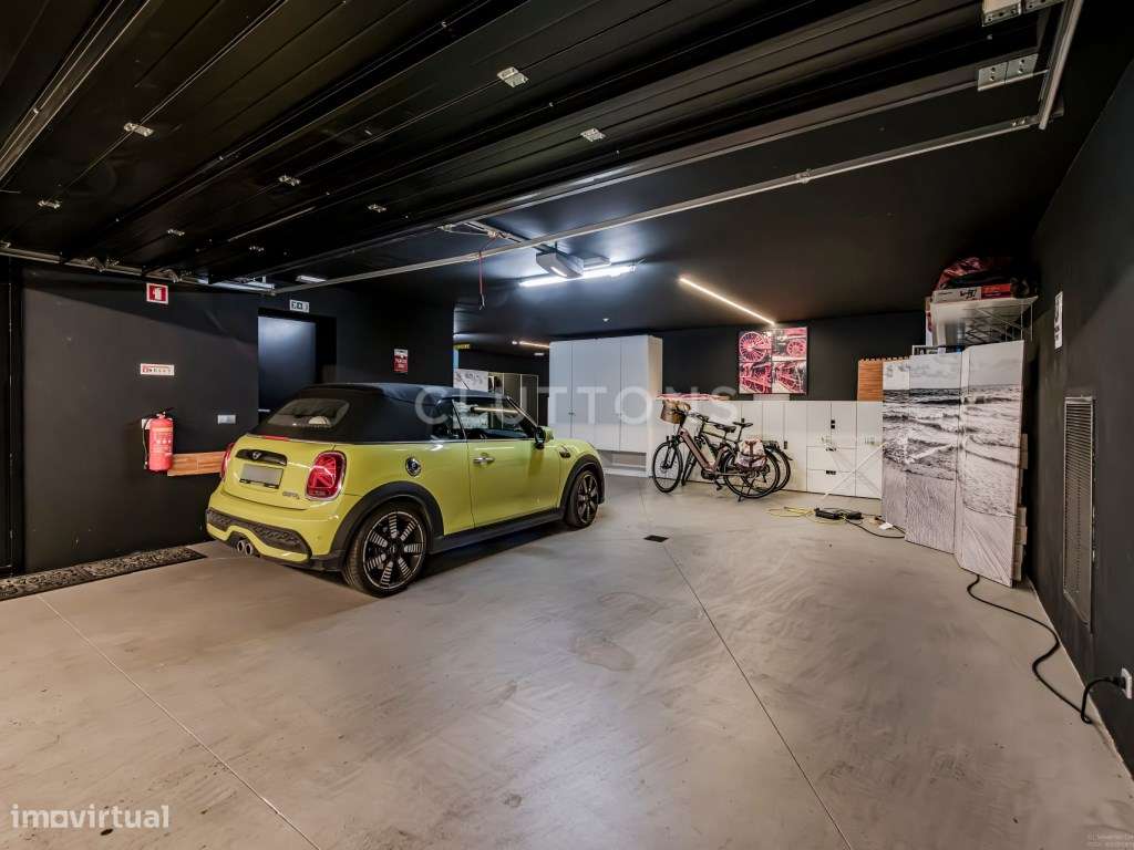 Venda Moradia T3 | Condomínio, Piscina privada e vista mar, Estoril...-29