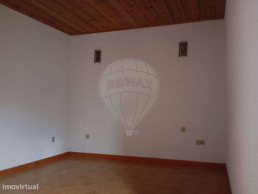 Moradia T3 para venda-10