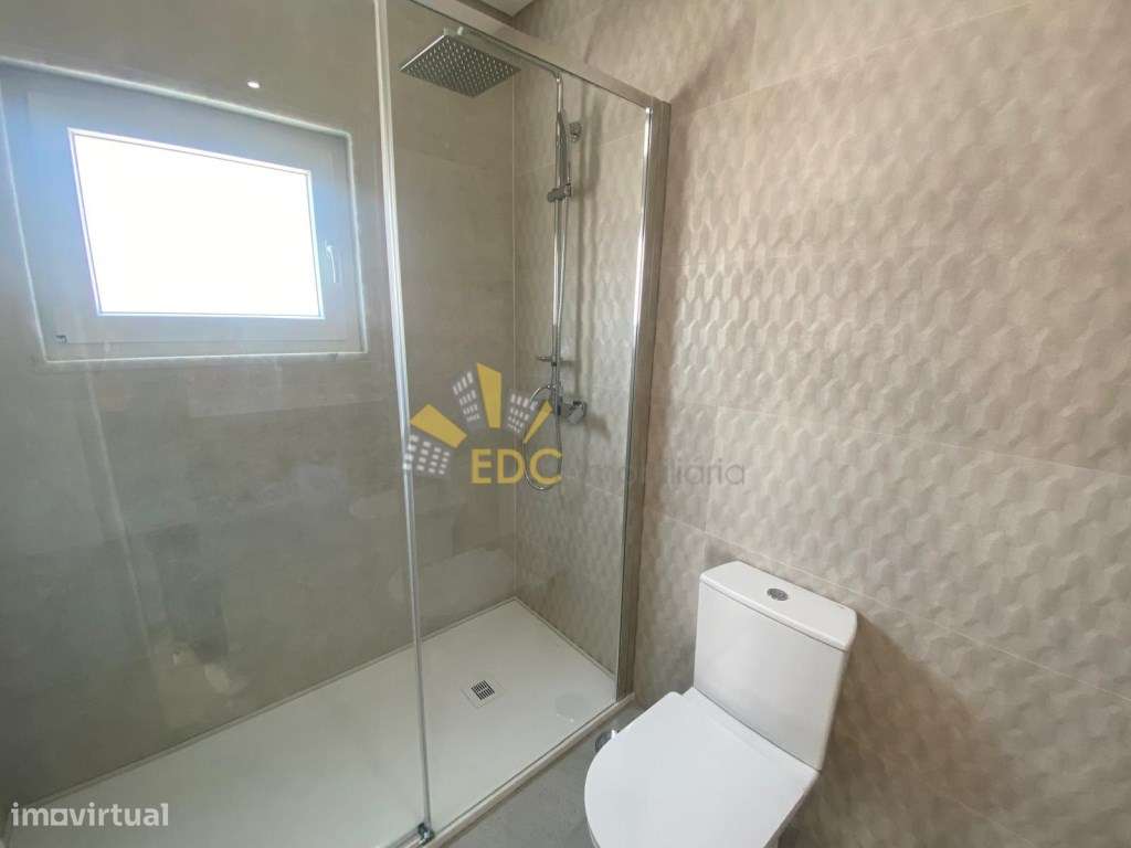 OFERTA ESCRITURA NOTARIAL| Moradia T3+1 | Construção Nova | Localiz...-46