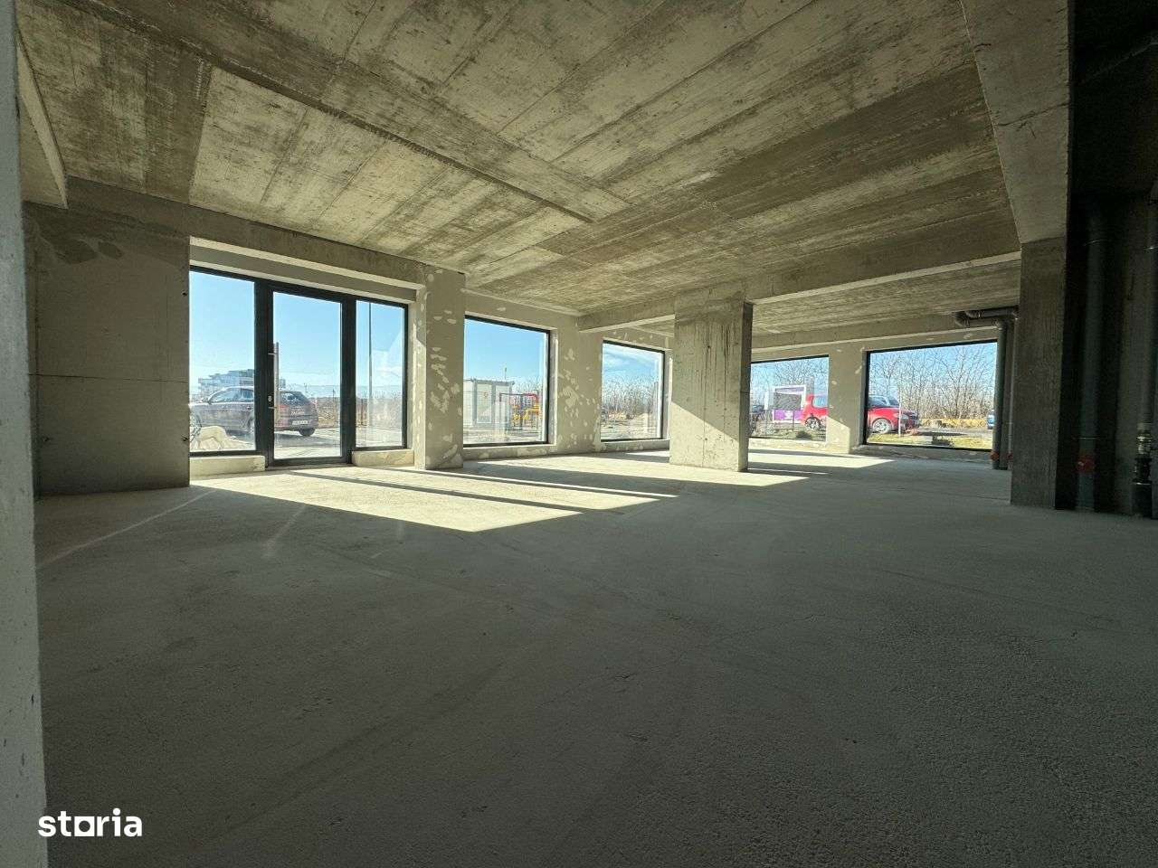 Spațiu comercial – Calea Șurii Mici, ansamblul Valletta Park-10