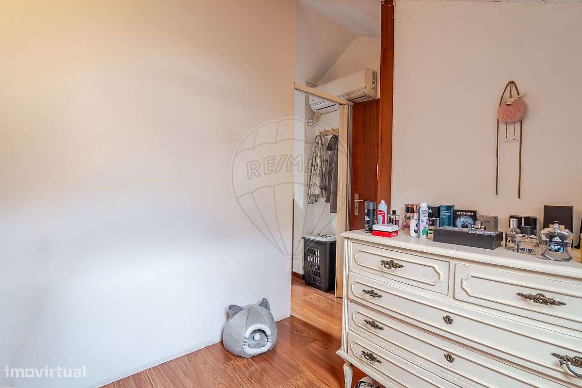 Moradia T2 para venda-18