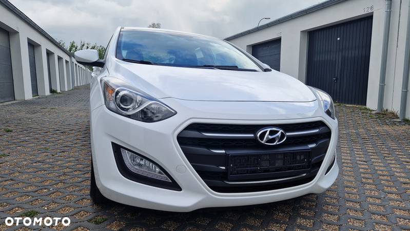 Hyundai I30 1.6 CRDi Premium - 10