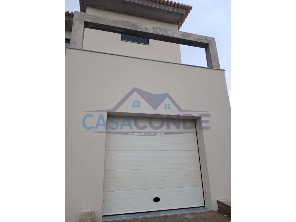 Moradia Isolada Duplex C/Piscina-52