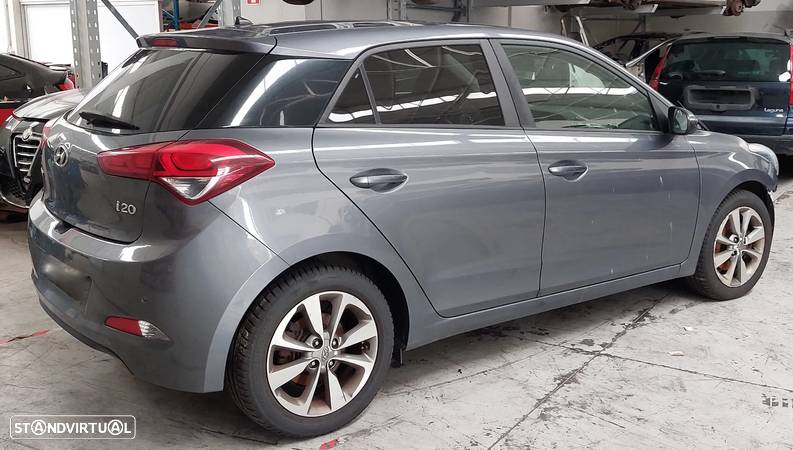 HYUNDAI i20 PARA PEÇAS - 5