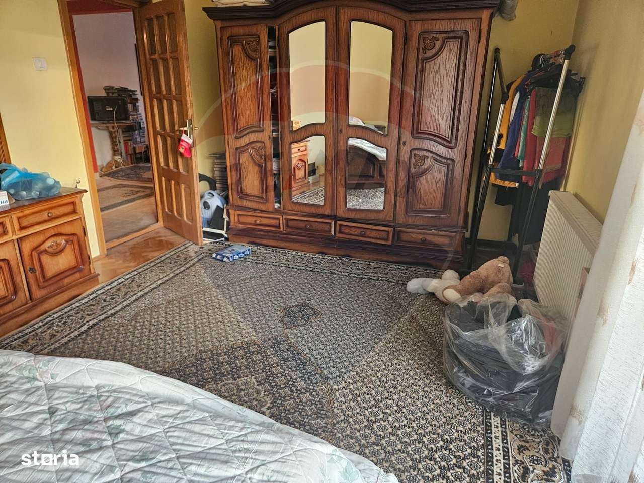 Apartament cu 3 camere de vânzare, str. Hortensiei-6