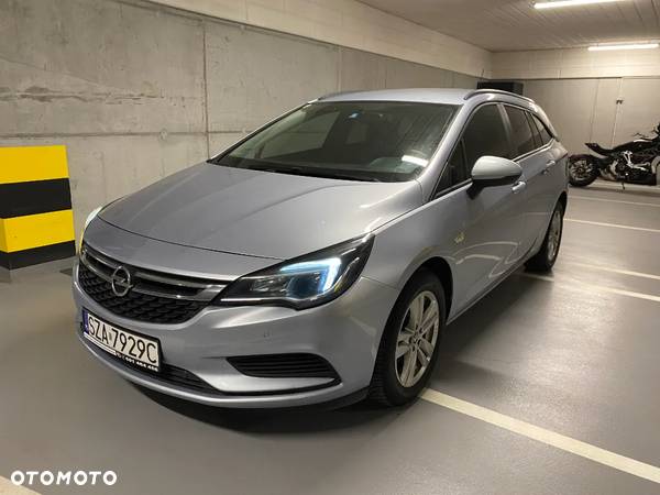 Opel Astra V 1.0 T Enjoy S&S - 11