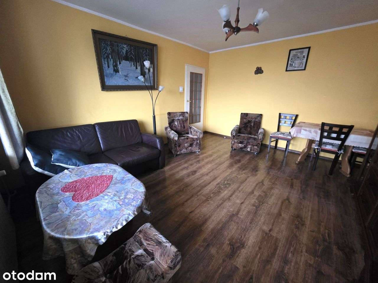 Przepiękne 4-pokojowe mieszkanie przy metrze-1