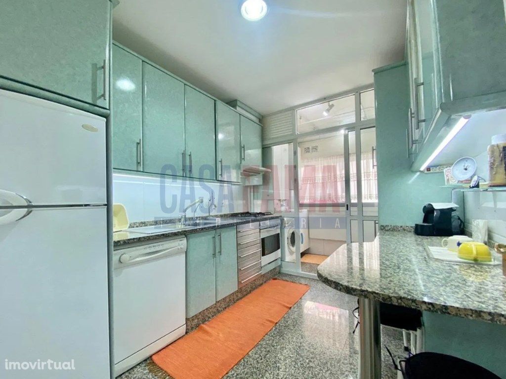 Apartamento T2 Duplex na 1ª linha de mar na Póvoa de Varzim