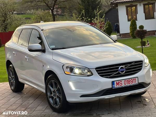 Volvo XC 60 D5 AWD Aut. Ocean Race - 1