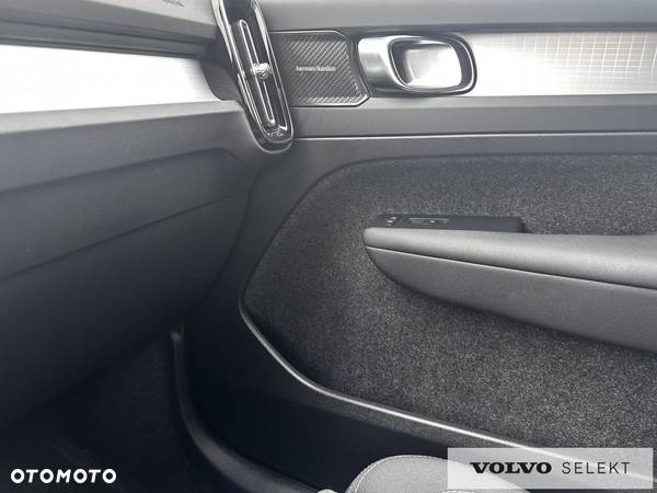 Volvo XC 40 - 26