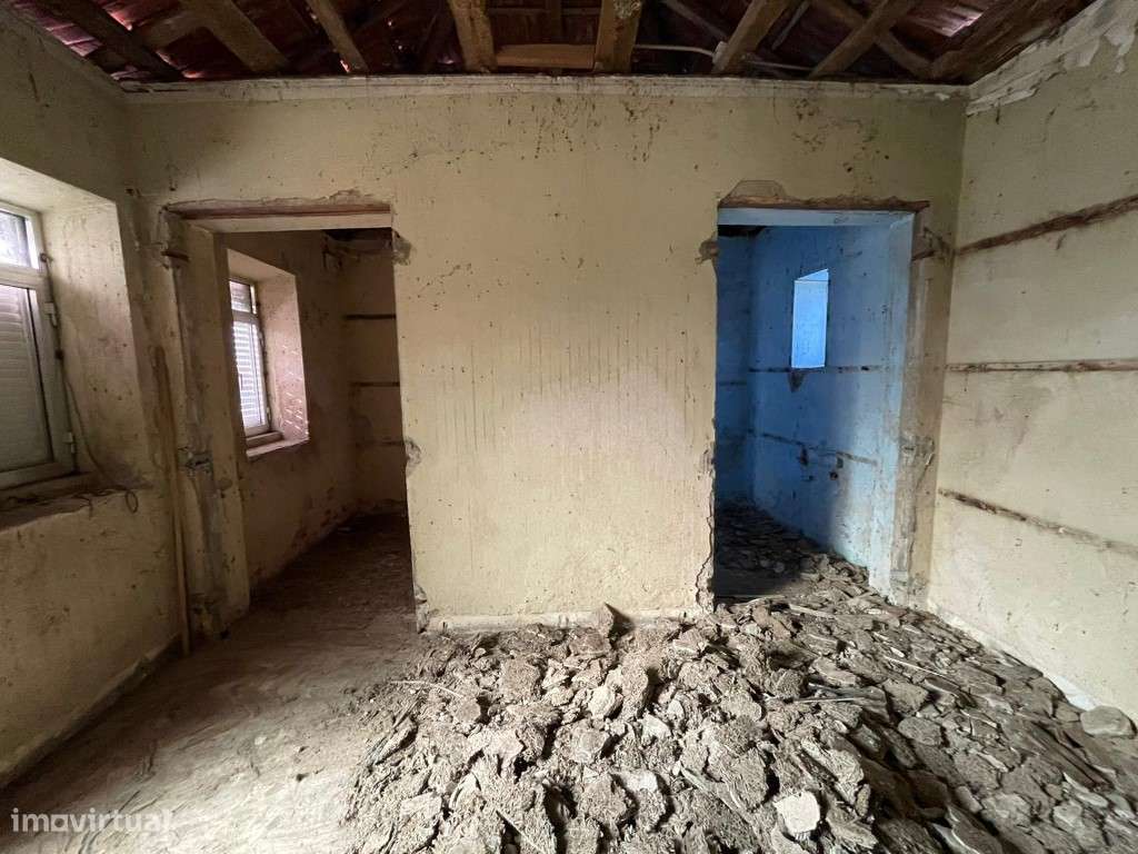 MORADIA P/ RECONSTRUÇÃO - MURTOSA - Grande imagem: 5/19