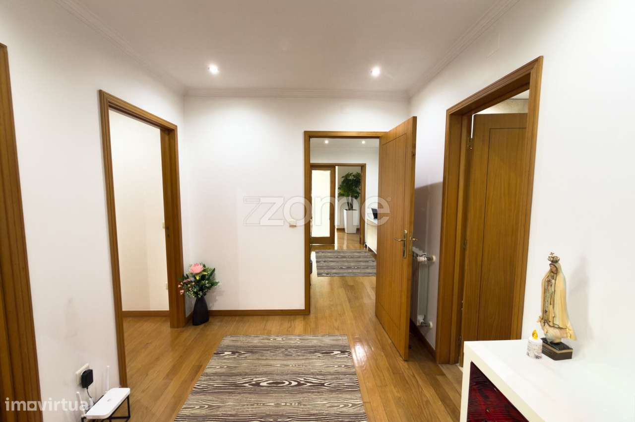 Apartamento T3 | Centro de Famalicão-22