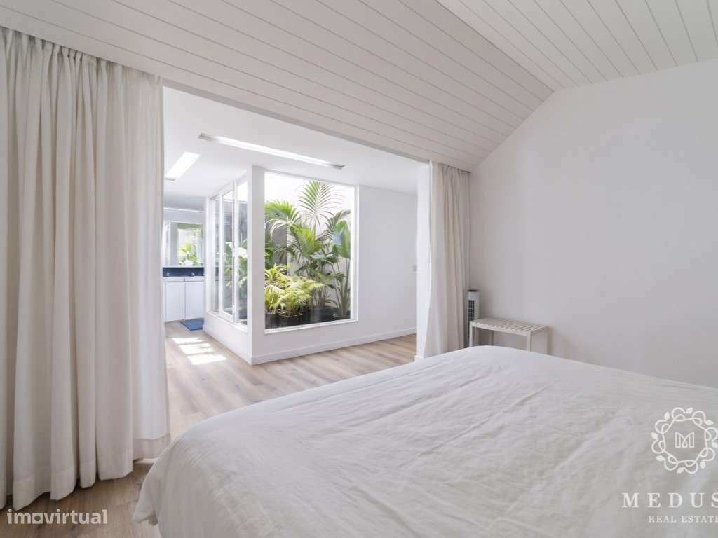 Moradia Térrea T5 com Piscina - Arquitetura Intemporal no Algarve-11