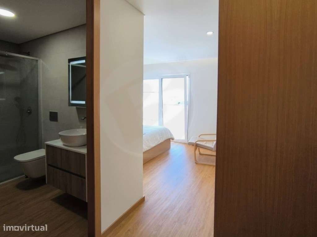 T2 Duplex com Terraço em 1ª Linha de Mar em Vila do Conde-11