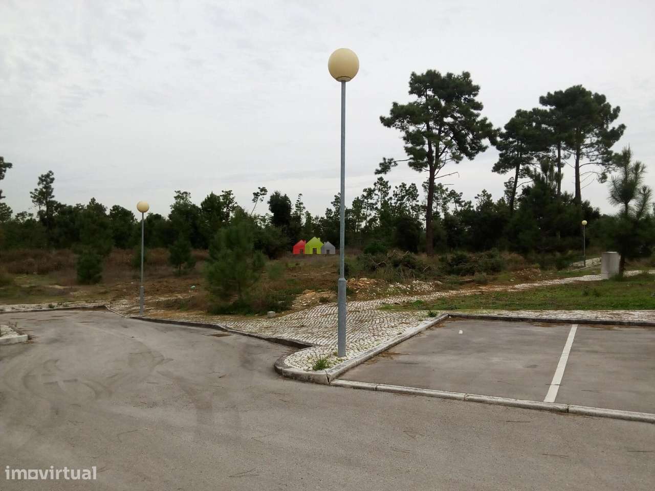 Lote para construção de Prédio na Charneca da Cotovia - Grande imagem: 5/12