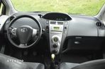 Toyota Yaris 1.3 Terra Premium - 18
