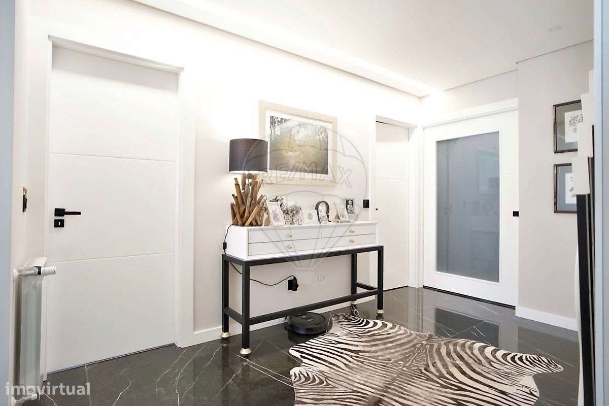 Apartamento T4 para venda - Grande imagem: 2/50